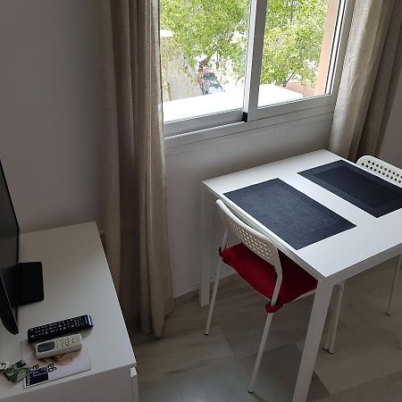 شقة Fan Flat Eugenio (Adults Only) مالقة المظهر الخارجي الصورة